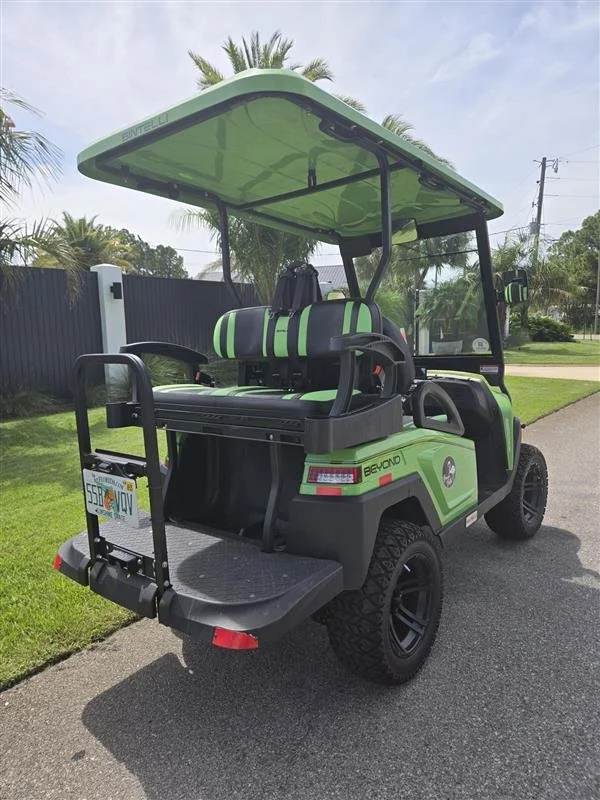 2023 Bintelli Beyond, Lime Green, Lifted 4 Seat Electric, photo 4