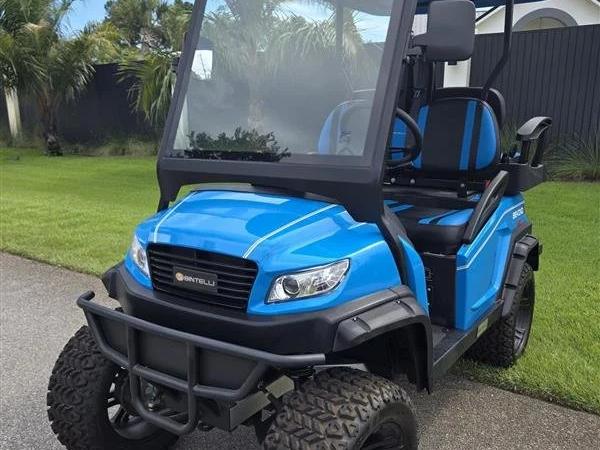 2024 Bintelli Beyond, Ocean Blue, Lifted 4 Seat Electric