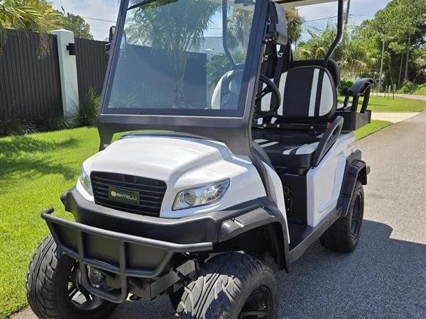 2023 Bintelli Beyond, White, Lifted 4 Seat Electric